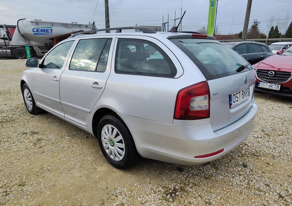 Skoda Octavia cena 19900 przebieg: 297000, rok produkcji 2012 z Pieszyce małe 277